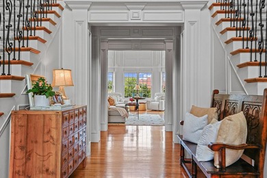 Gunite pool is Salt water, Crystal chandeliers in living room - photo 7