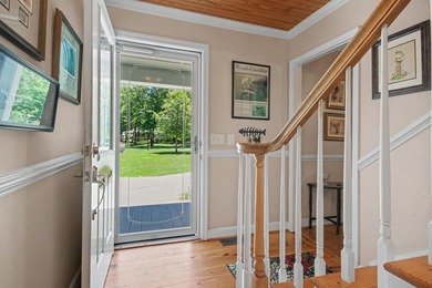 Nestled along the banks of the Black River, discover 203 Cree - photo 9