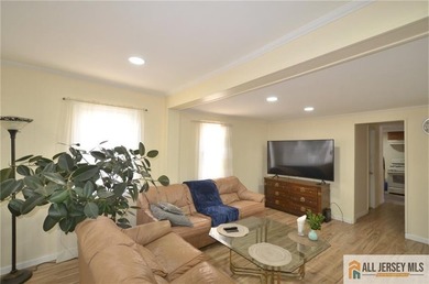 Exceptional Two-Family Home in Prime South Amboy LocationLocated - photo 4