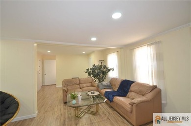 Exceptional Two-Family Home in Prime South Amboy LocationLocated - photo 7