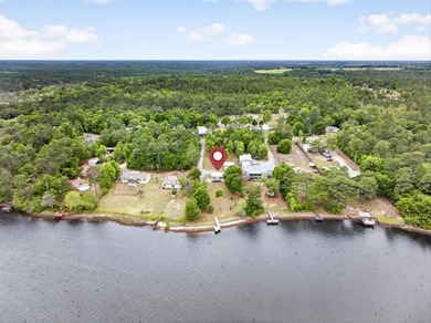 Charming 2-bedroom, 2-bath lakefront home with detached - photo 30