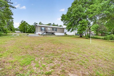 Charming 2-bedroom, 2-bath lakefront home with detached - photo 41