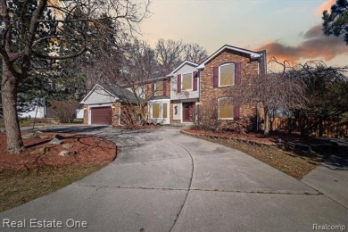 Morris Lake Home Sale Pending in West Bloomfield Michigan