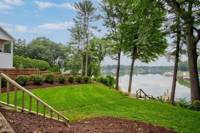 Welcome to 19094 Walden Dr in Spring Lake, where charm meets - photo 3