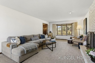 Welcome to 19094 Walden Dr in Spring Lake, where charm meets - photo 7