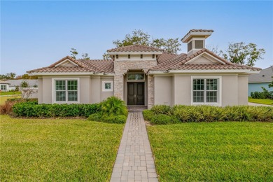 PRICE IMPROVED!!Welcome to this stunning courtyard-style - photo 1
