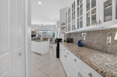 Welcome to your own piece of PARADISE in the sought after - photo 11