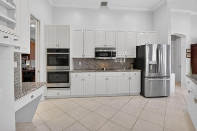 Welcome to your own piece of PARADISE in the sought after - photo 13