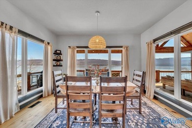 Main Channel Waterfront Home with Guest House! Awesome Beach - photo 18