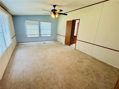 Spacious country living meets modern comfort with this 4-bedroom - photo 20
