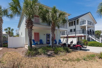 What strikes me about 64 Dolphin Street is how well cared for it - photo 22