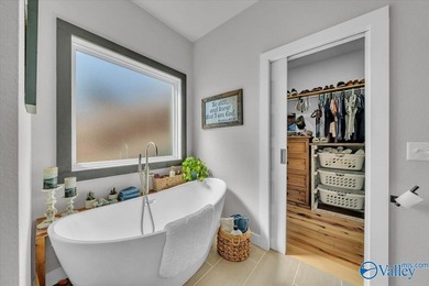 Main Channel Waterfront Home with Guest House! Awesome Beach - photo 22