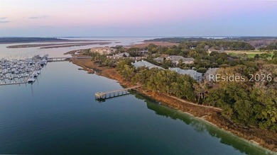 Rare Waterfront Villa in Indian Springs. This end-unit villa - photo 25