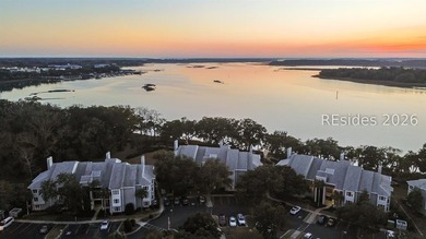 Rare Waterfront Villa in Indian Springs. This end-unit villa - photo 29