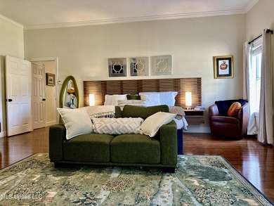 Very modern and stunning 5 bedroom, 4.5 bath home on 3 beautiful - photo 31