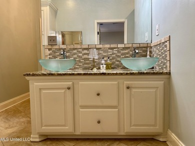 Very modern and stunning 5 bedroom, 4.5 bath home on 3 beautiful - photo 34