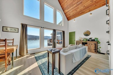 Main Channel Waterfront Home with Guest House! Awesome Beach - photo 37
