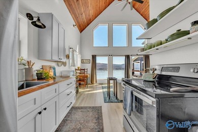Main Channel Waterfront Home with Guest House! Awesome Beach - photo 38