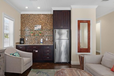 What strikes me about 64 Dolphin Street is how well cared for it - photo 44