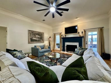 Very modern and stunning 5 bedroom, 4.5 bath home on 3 beautiful - photo 44