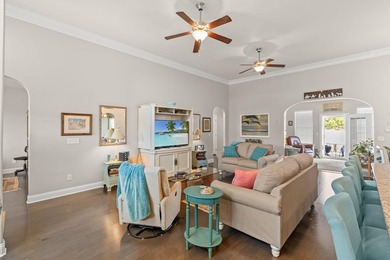 Coastal Luxury & Sweet Serenity at 212 Hull Street located in - photo 4