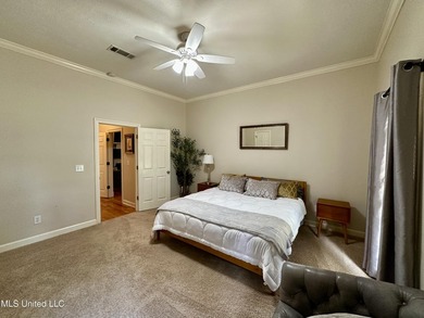 Very modern and stunning 5 bedroom, 4.5 bath home on 3 beautiful - photo 54