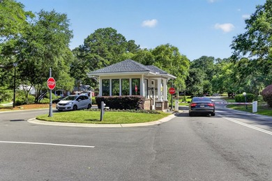 Welcome home to this newly updated, all-brick designer residence - photo 2