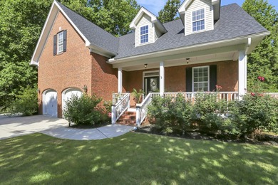 Welcome home to this newly updated, all-brick designer residence - photo 4