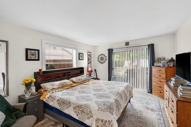 Spacious split 4 bedroom CBS home in the Beautiful Willows - photo 16
