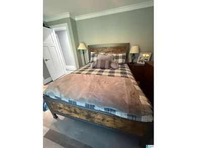 Fully renovated in 2019- Turn key lake home for full time living - photo 18