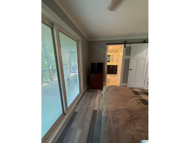 Fully renovated in 2019- Turn key lake home for full time living - photo 19