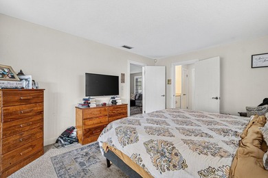 Spacious split 4 bedroom CBS home in the Beautiful Willows - photo 19