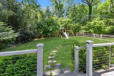 Bright and Expansive in Stony Brook Shores! This updated - photo 26