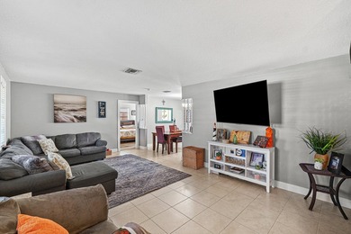 Spacious split 4 bedroom CBS home in the Beautiful Willows - photo 31