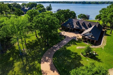 Lake Home For Sale in Malakoff, Texas