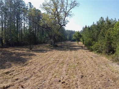 Nestled within the highly sought-after Tuscan Landing community - photo 13