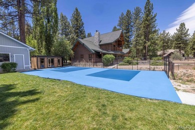 Experience the pinnacle of Big Bear Lake living at Pines & - photo 14