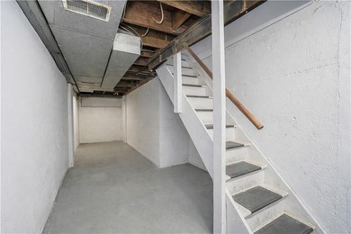Welcome to 44 Duncan Street - a charming 3-bedroom home nestled - photo 22