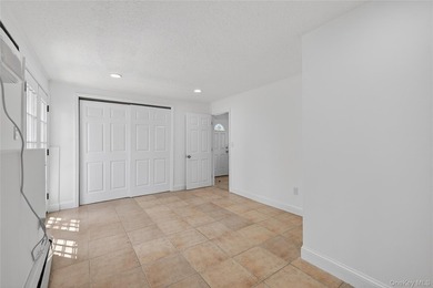 Welcome to this spacious renovated 5-bedroom, 2& half-bathroom - photo 29