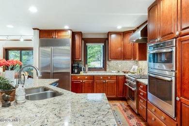 Mountain views, great outdoor living, and plenty of room for - photo 8
