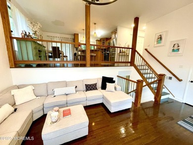 This gorgeous contemporary split level is located on a quiet - photo 6
