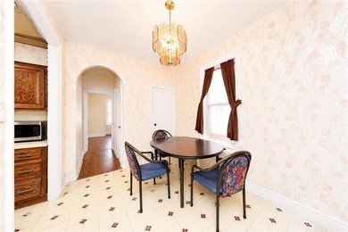 Beautiful fully detached 2-family brick home in prime Sheepshead - photo 13