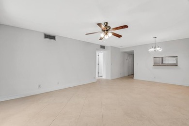 Welcome to this newly renovated, move-in-ready first-floor condo - photo 13