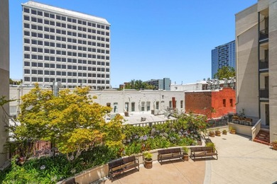 This contemporary urban condo at The Globe offers an ideal mix - photo 20