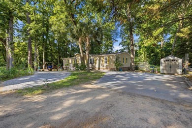 Welcome home to your little piece of paradise East of 17! Just - photo 6