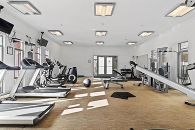 This contemporary urban condo at The Globe offers an ideal mix - photo 26