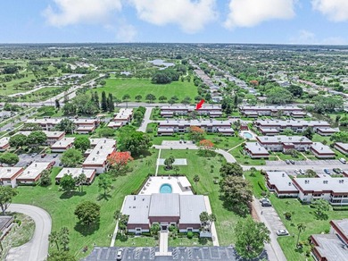 Welcome to this newly renovated, move-in-ready first-floor condo - photo 42