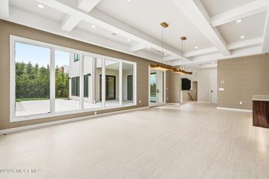 Stunning custom new construction offering over 6,000 sq ft of - photo 9
