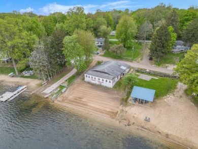 Clear Lake - Berrien County Home For Sale in Buchanan Michigan