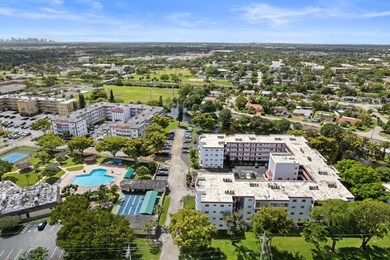 ABSOLUTELY GORGEOUS RIVERFRONT CONDO | PRESTIGIOUS 55+ COMMUNITY - photo 2